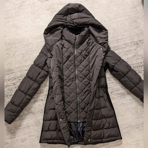 Calvin Klein down filled winter jacket - Picture 2 of 10